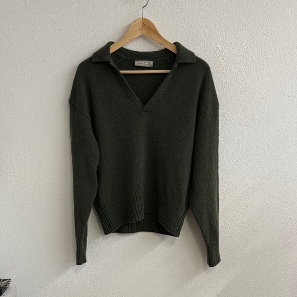 Everlane Dark Green V-Neck recycled cashmere Sweater size medium - Picture 1 of 6